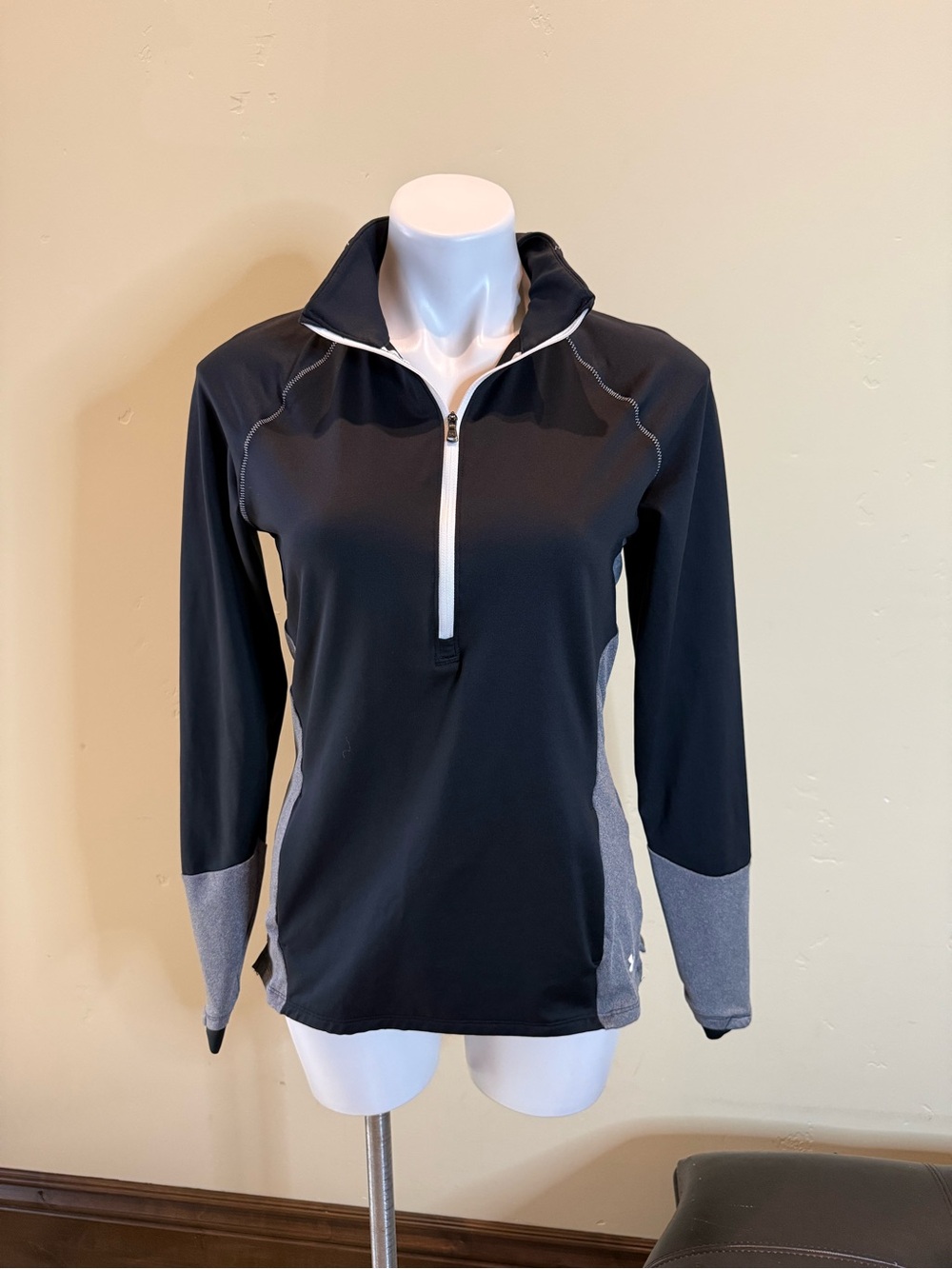 Under Armour Black and Gray ColdGear Fitted Pullover